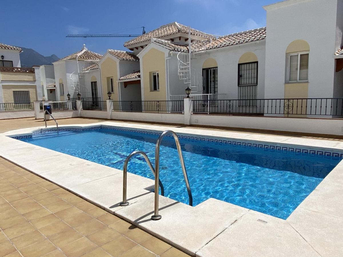 Chimenea Pinar 2 Apartments Casasol Нерха Экстерьер фото