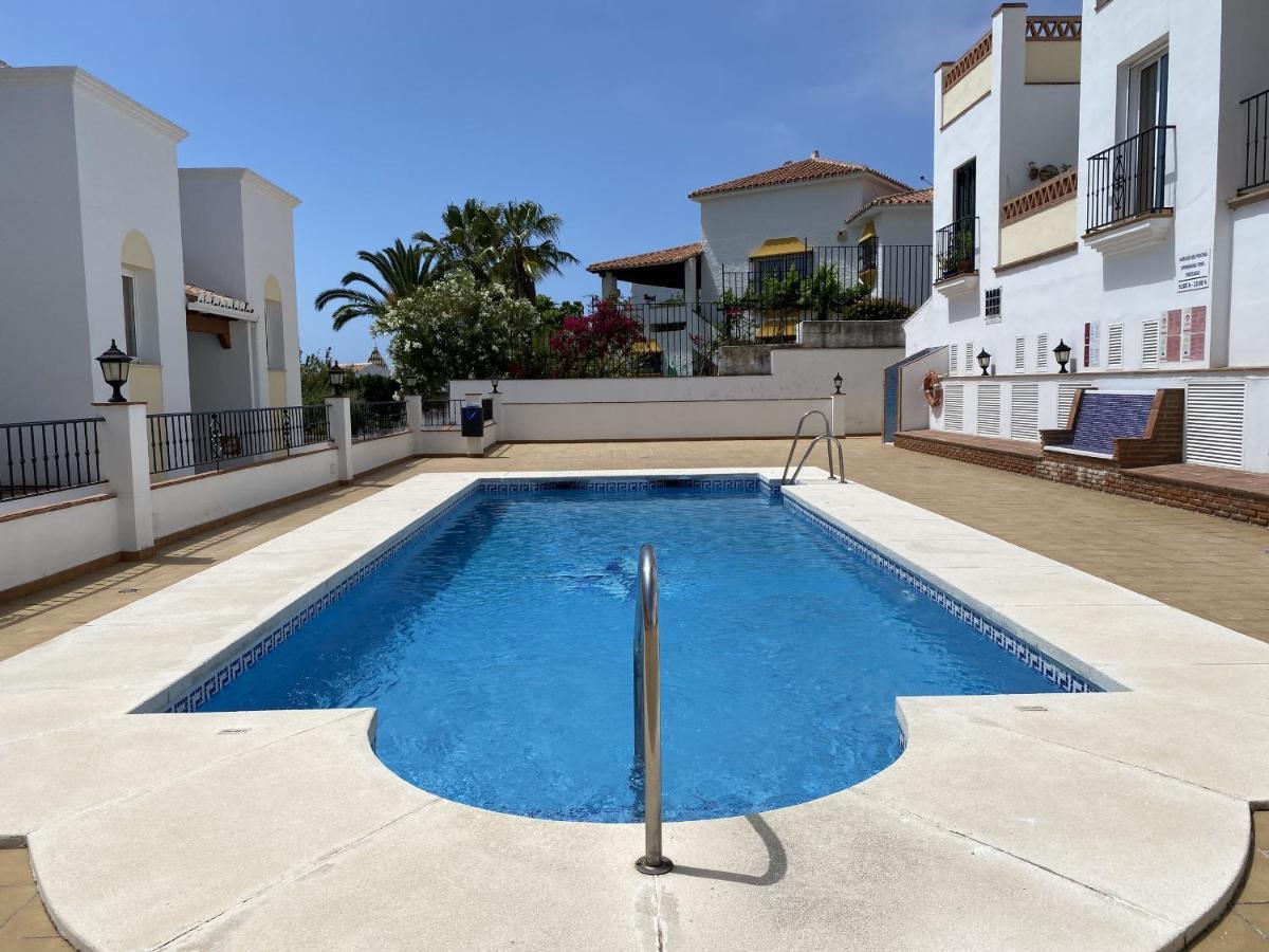 Chimenea Pinar 2 Apartments Casasol Нерха Экстерьер фото